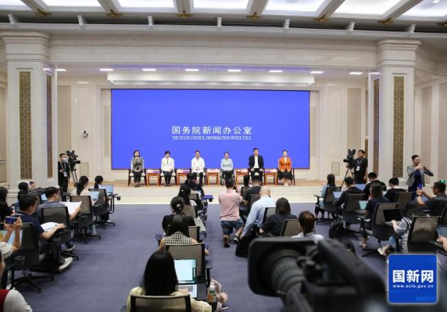 盲人博士黄莺称对眼睛治愈没有执念 正视自己收获精彩